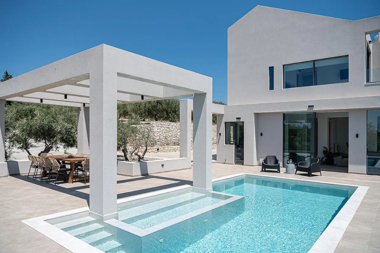 Sunny Vacay Villa Sternai Greece